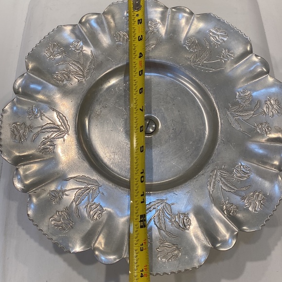 Mid Century 50’s Lazy Susan aluminum tray & a basket hand forged floral vintage - Picture 10 of 16